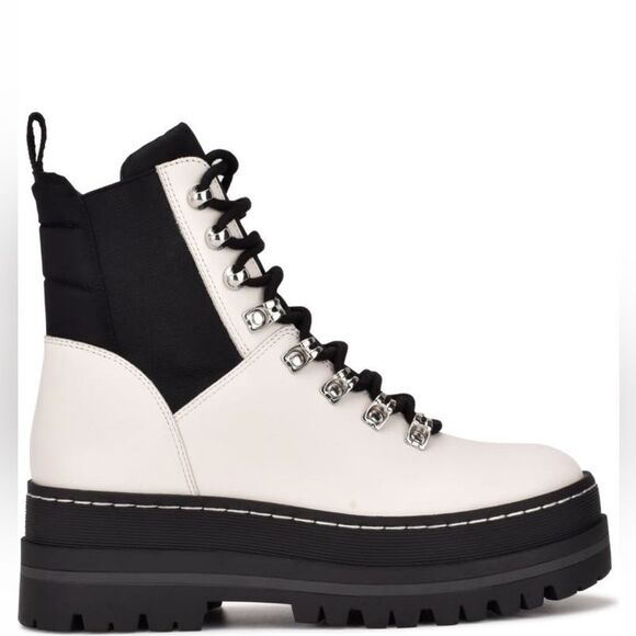 BNIB MARC FISHER WHITE PLUNE PLATFORM BOOTS SZ 10 - Picture 2 of 8